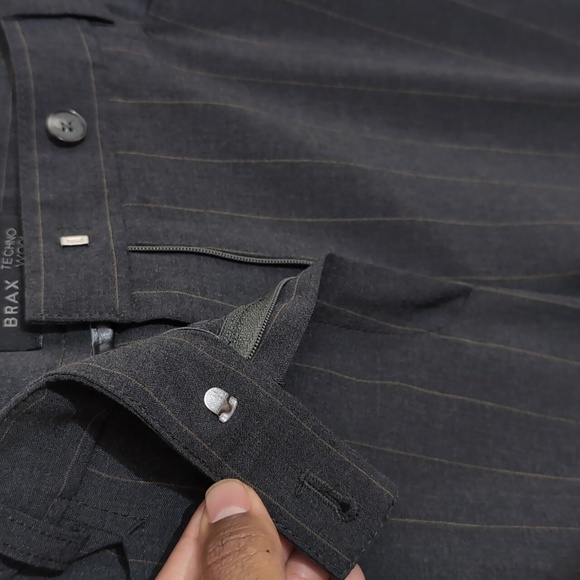 Brax| Grey With Brown Pin Stripe Pants Zippered Front Techno Wool - Picture 4 of 12